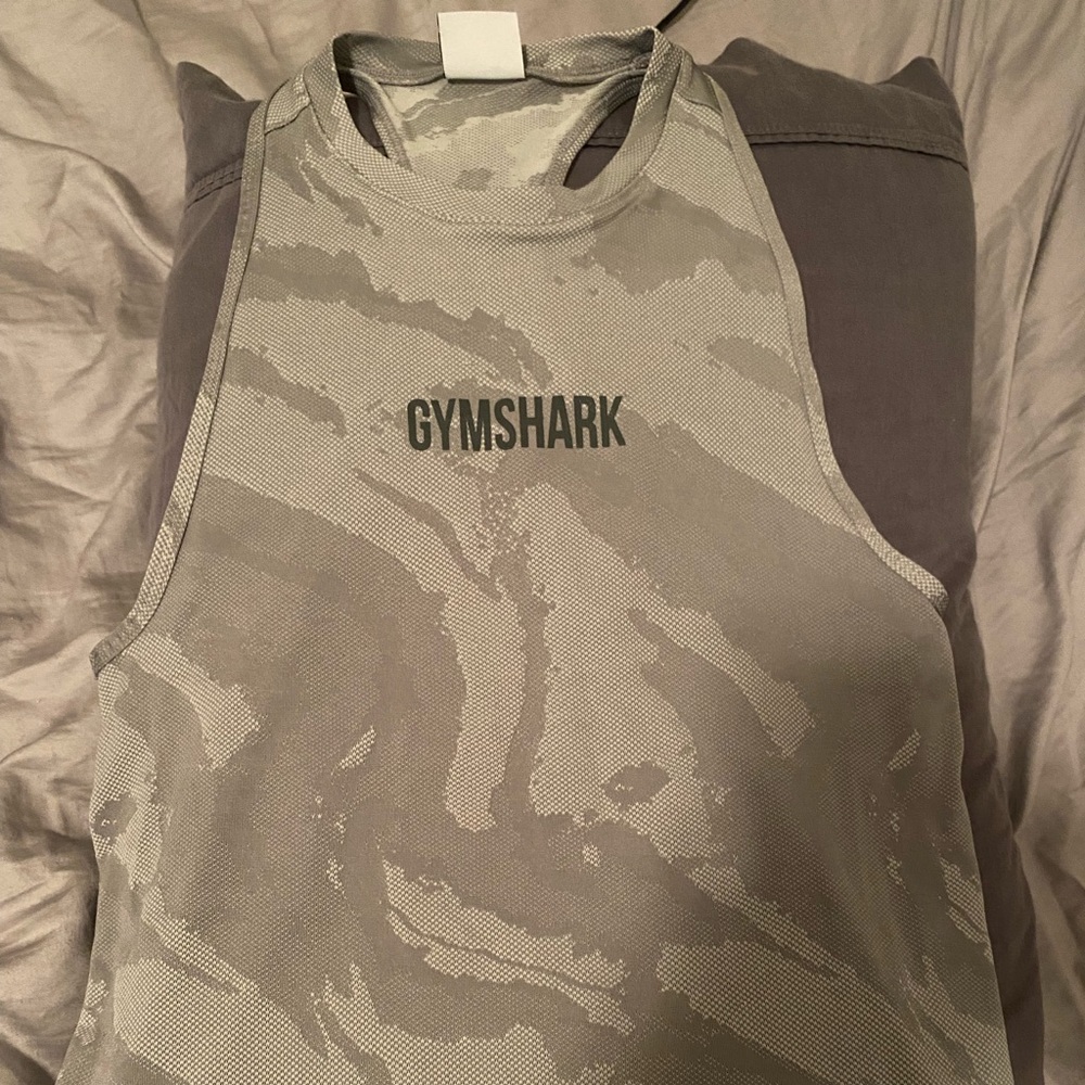 Gymshark grey tank / small